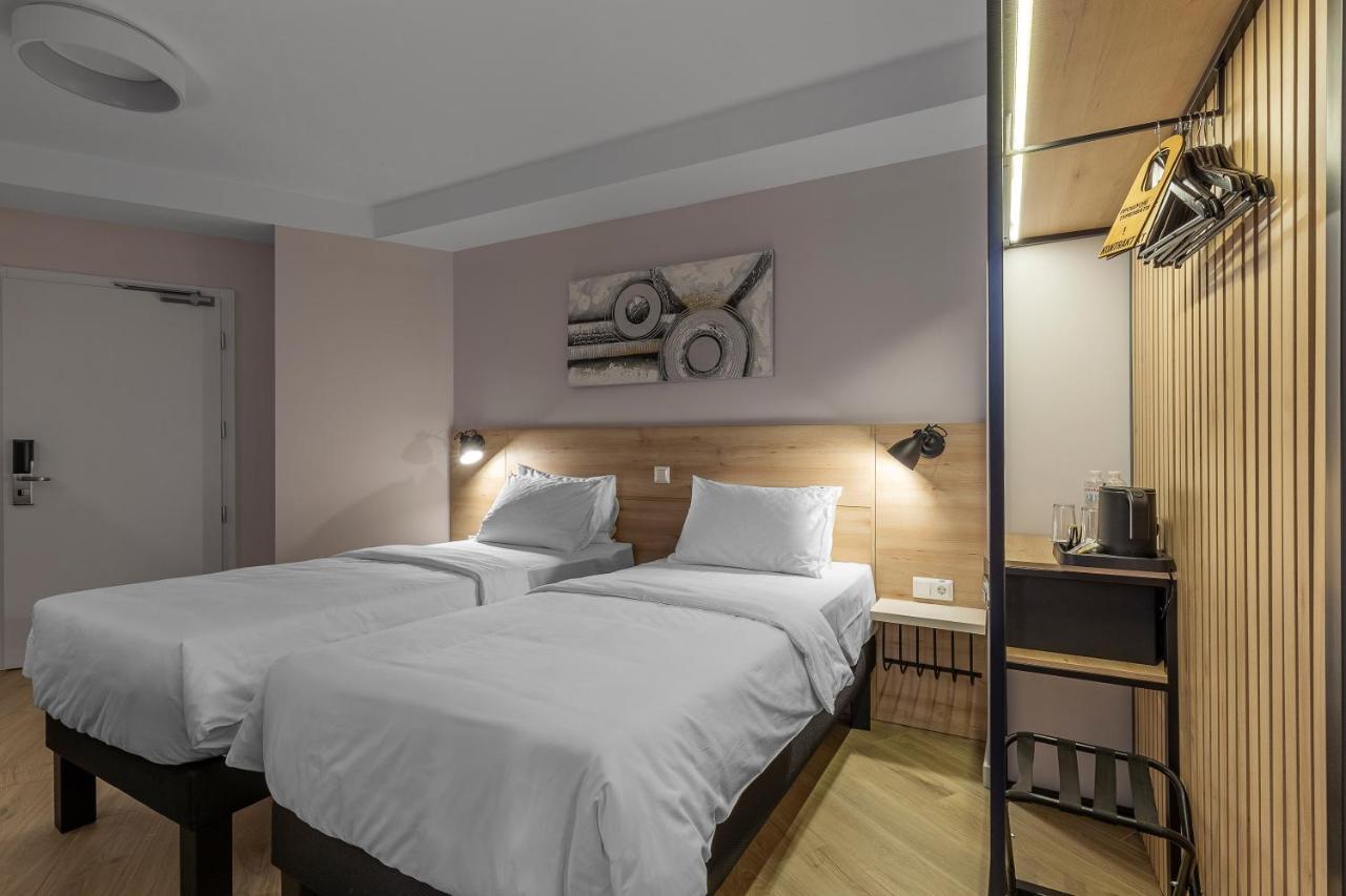 Kontrakt Boutique Hotel Kyiv Exterior photo
