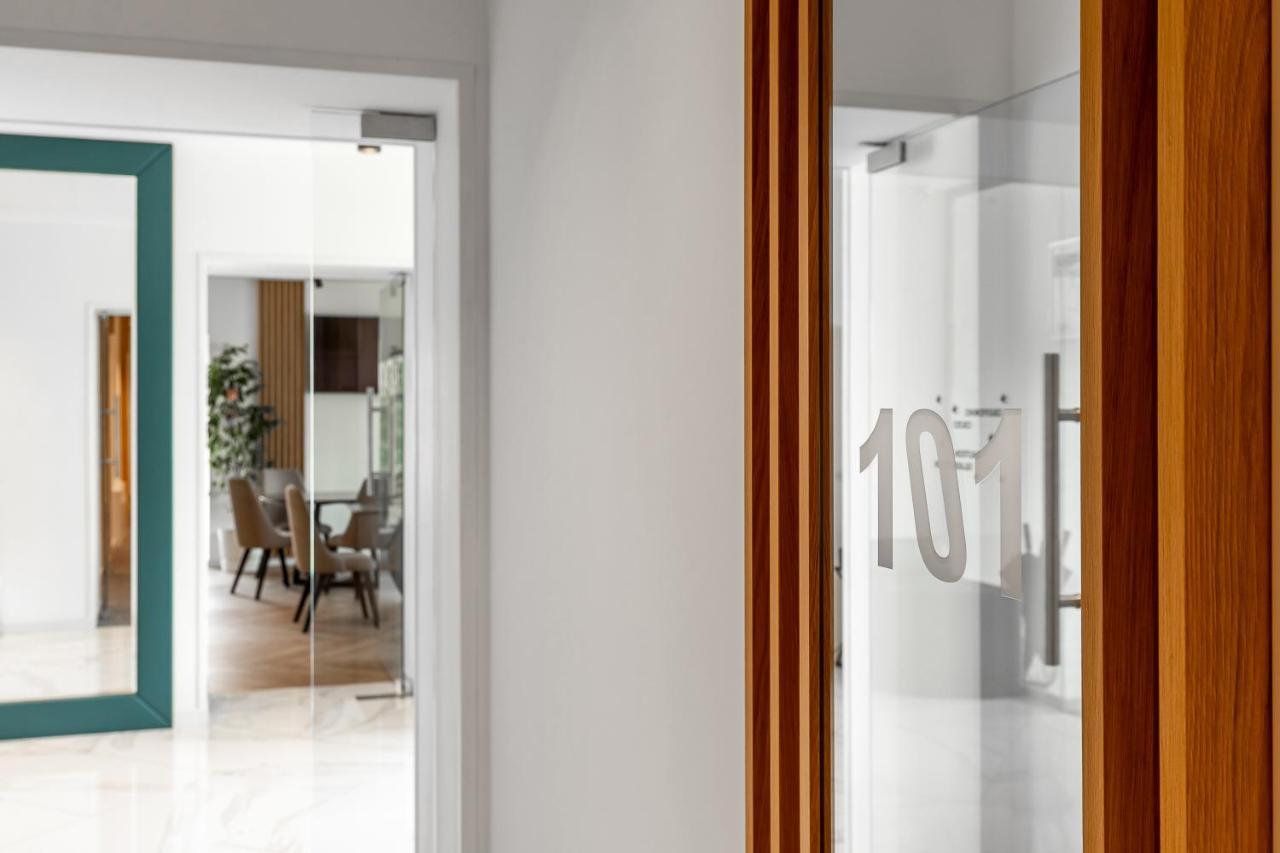 Kontrakt Boutique Hotel Kyiv Exterior photo