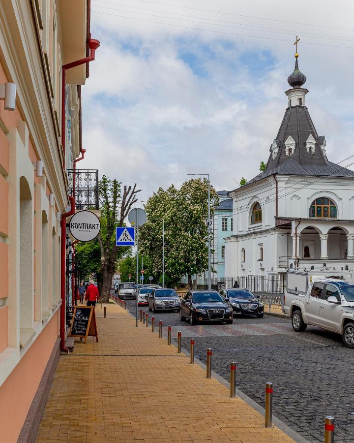 Kontrakt Boutique Hotel Kyiv Exterior photo